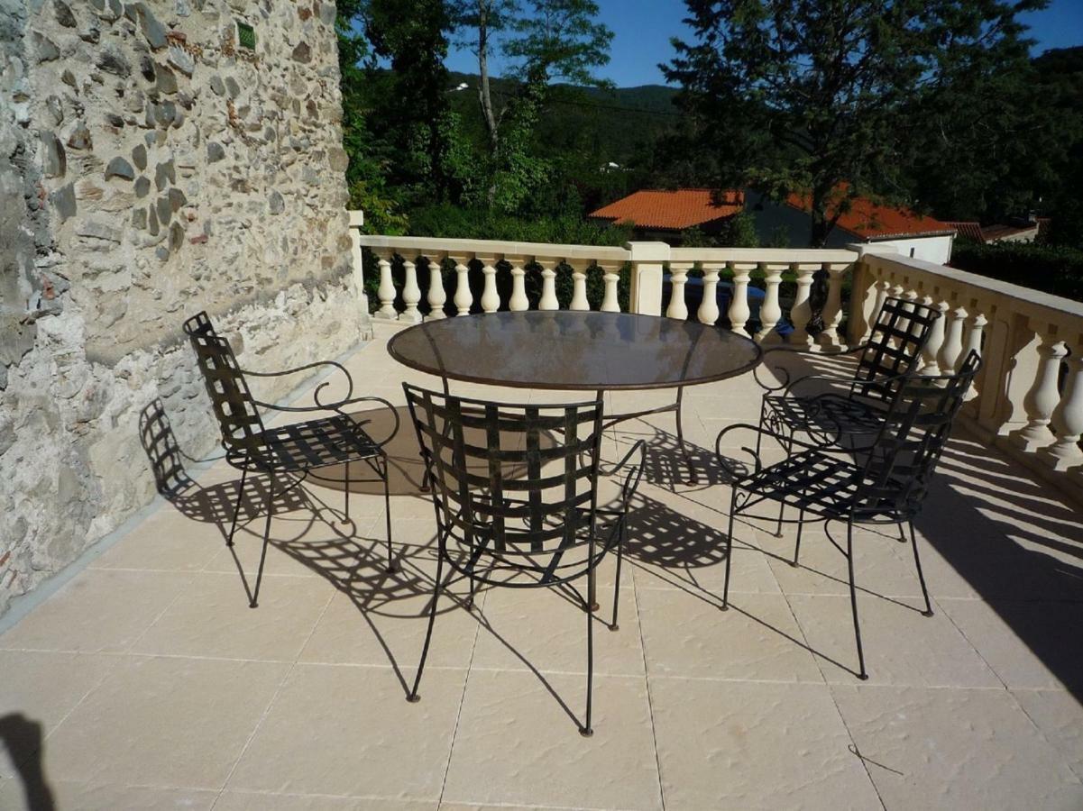 La Terrasse Apartment Reynes Bagian luar foto