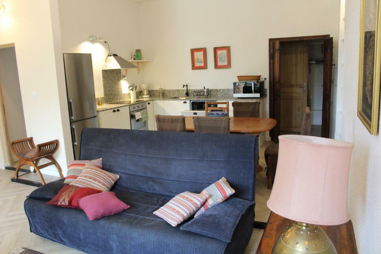 La Terrasse Apartment Reynes Bagian luar foto